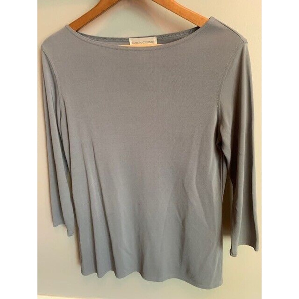 Casual Corner  Women's Medium Grey Boat Neck 3/4 Sleeve‎ top Minimalist